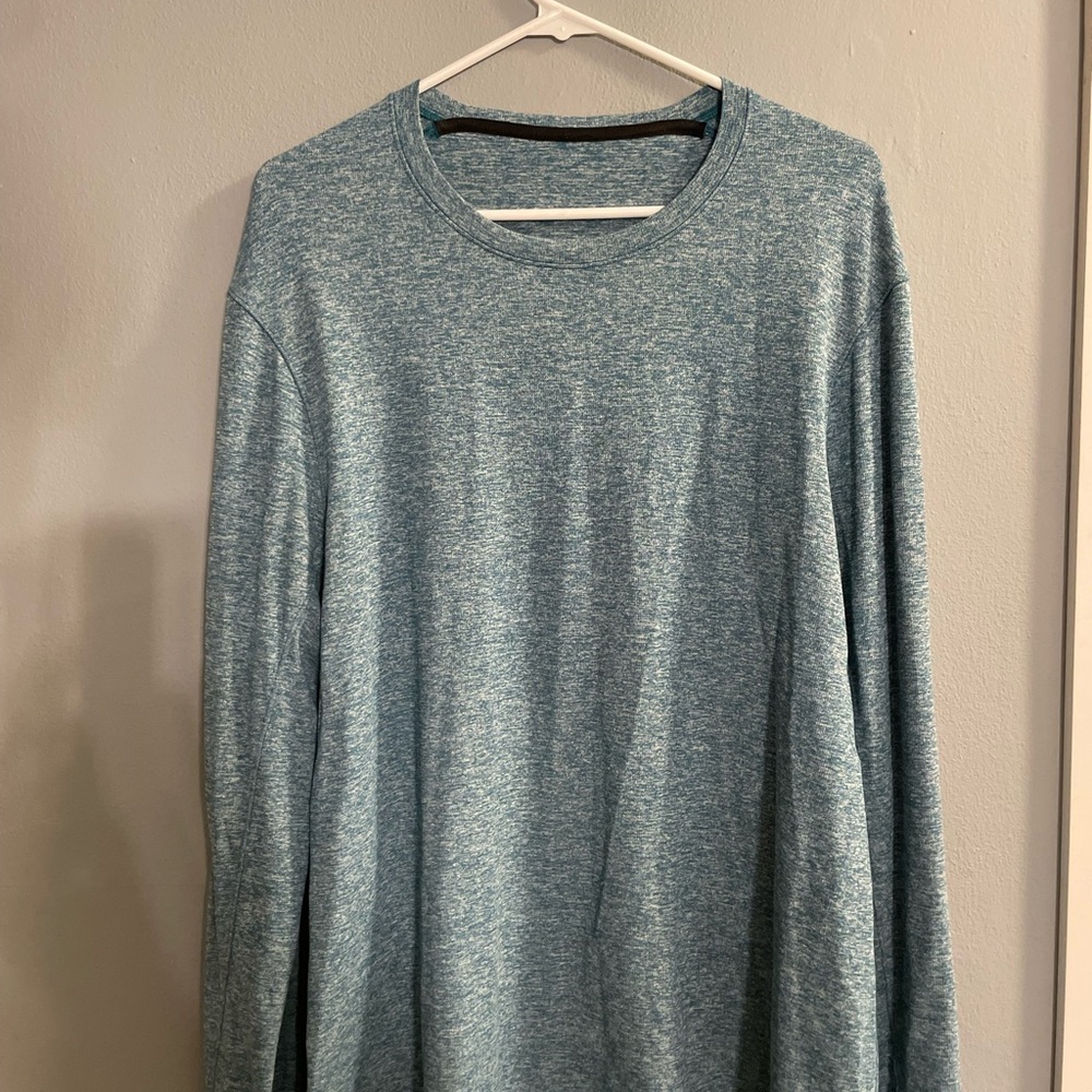 Lululemon Metal Vent Silver - Blue Heathered Long Sleeve Top